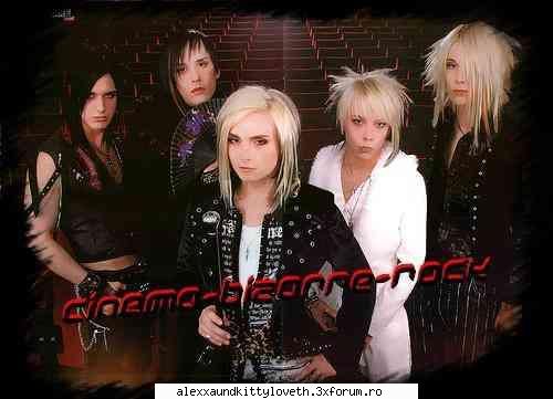 Cinema Bizarre - au un look mijto ji canta soper - Others bands